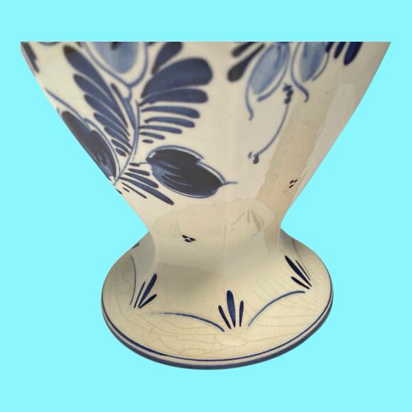 Vtg Delft Blue 9” Pitcher Made in Holland Blue White Floral Hand Painted H.6.16A - Picture 12 of 14